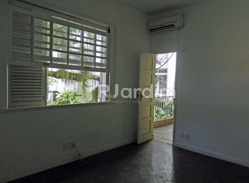 Conheça suite do imóvel - Casa Triplex Residencial Botafogo 5 Quartos Garagem Compra Venda Avaliação Imóveis - LACV50002 - 25 suite - Casa Triplex Residencial Botafogo 5 Quartos Garagem Compra Venda Avaliação Imóveis - LACV50002 - 25