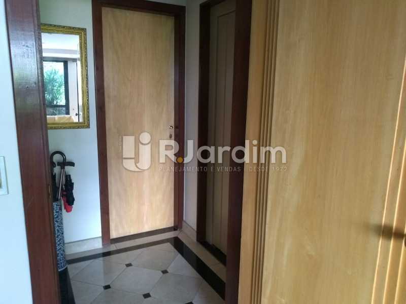 Conheça hall de entrada do imóvel - Apartamento Leblon 3 Quartos - LAAP32262 - 31 hall de entrada - Apartamento Leblon 3 Quartos - LAAP32262 - 31