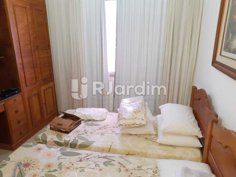 Conheça QUARTO do imóvel - Apartamento Copacabana 4 Quartos Garagem - LAAP40830 - 20 QUARTO - Apartamento Copacabana 4 Quartos Garagem - LAAP40830 - 20
