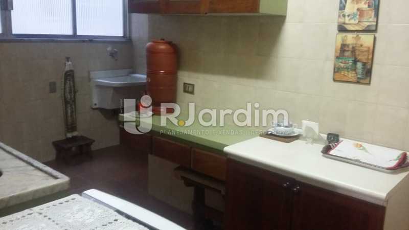 Conheça Copa do imóvel - Apartamento - Padrão / Residencial / Copacabana - LAAP32264 - 17 Copa - Apartamento - Padrão / Residencial / Copacabana - LAAP32264 - 17