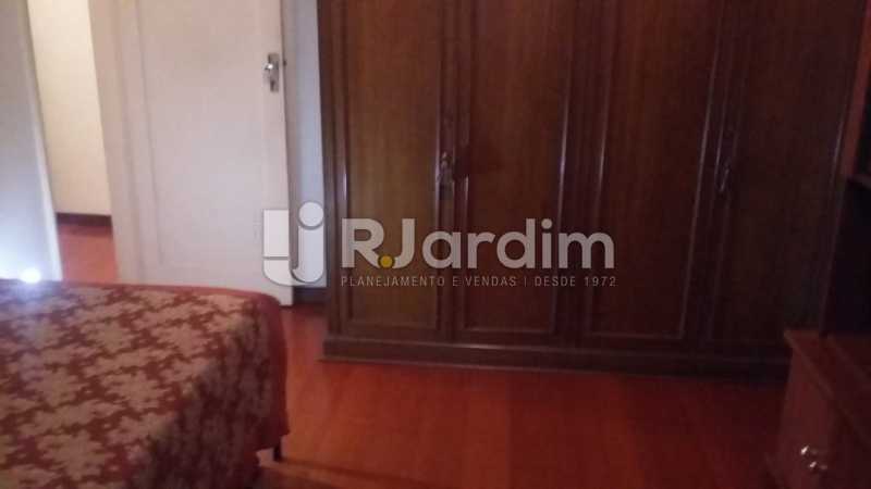 Conheça 1° Quarto do imóvel - Apartamento - Padrão / Residencial / Copacabana - LAAP32264 - 7 1° Quarto - Apartamento - Padrão / Residencial / Copacabana - LAAP32264 - 7