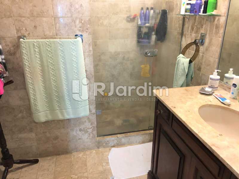 Conheça Banheiro suíte do imóvel - Apartamento À Venda - Copacabana - Rio de Janeiro - RJ - LAAP40831 - 22 Banheiro suíte - Apartamento À Venda - Copacabana - Rio de Janeiro - RJ - LAAP40831 - 22