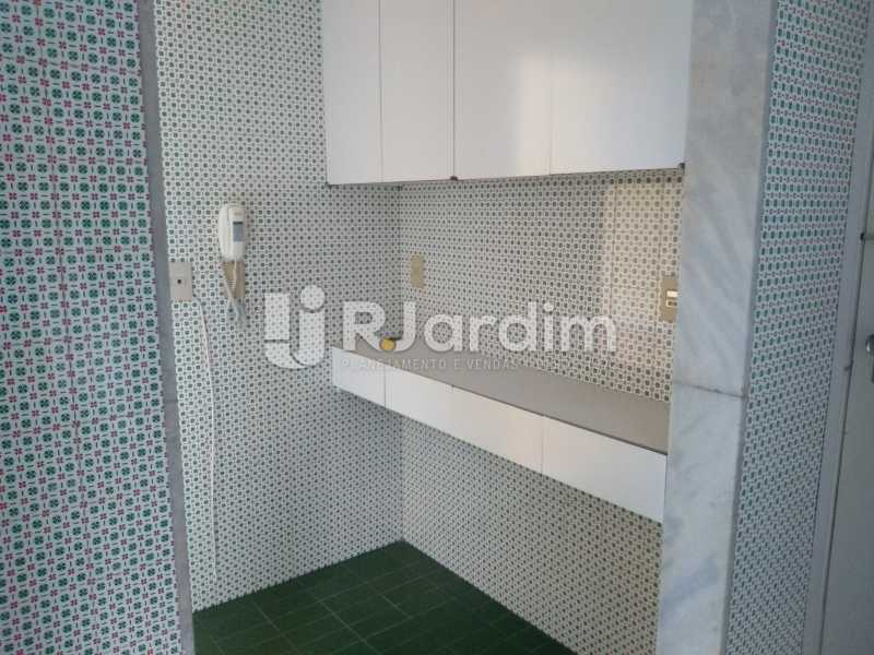 Conheça cozinha do imóvel - Apartamento Ipanema 3 Quartos Compra Venda Avaliação - LAAP32267 - 18 cozinha - Apartamento Ipanema 3 Quartos Compra Venda Avaliação - LAAP32267 - 18