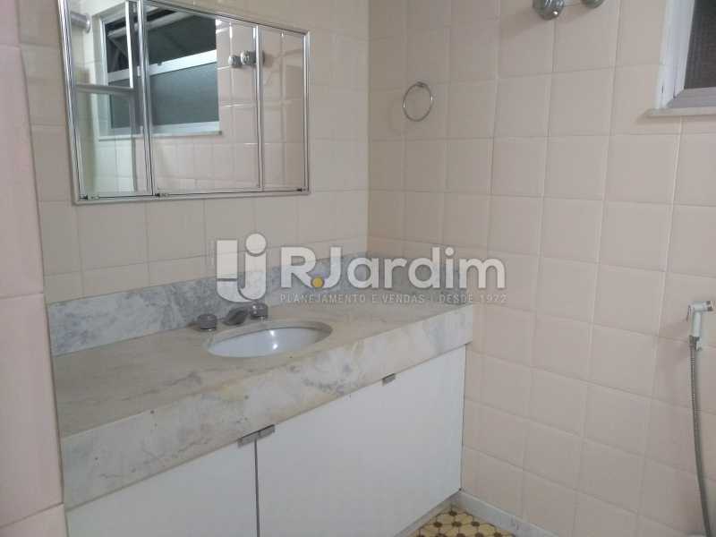 Conheça banheiro social do imóvel - Apartamento Ipanema 3 Quartos Compra Venda Avaliação - LAAP32267 - 10 banheiro social - Apartamento Ipanema 3 Quartos Compra Venda Avaliação - LAAP32267 - 10