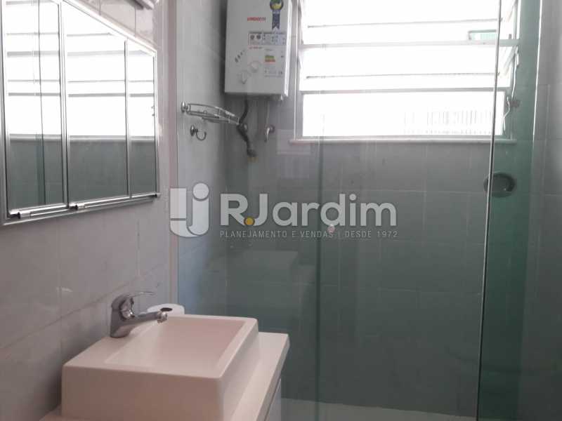 Conheça banheiro social do imóvel - Apartamento Copacabana,Zona Sul,Rio de Janeiro,RJ À Venda,3 Quartos,107m² - BGAP30008 - 14 banheiro social - Apartamento Copacabana,Zona Sul,Rio de Janeiro,RJ À Venda,3 Quartos,107m² - BGAP30008 - 14