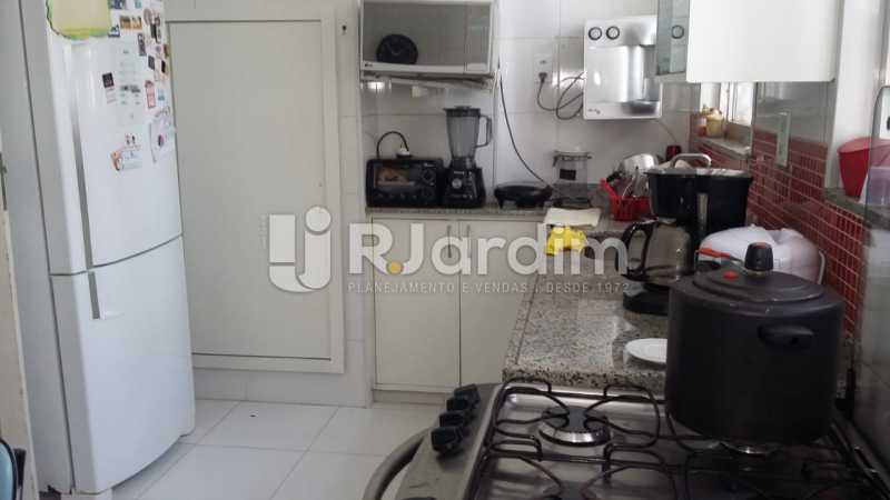 Conheça cozinha do imóvel - Apartamento À Venda - Copacabana - Rio de Janeiro - RJ - LAAP21638 - 11 cozinha - Apartamento À Venda - Copacabana - Rio de Janeiro - RJ - LAAP21638 - 11