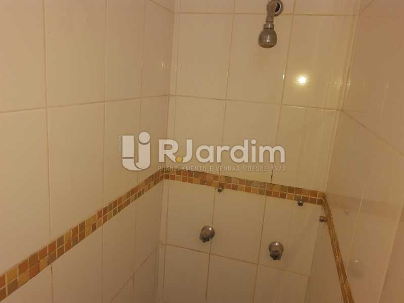 Conheça banheiro social do imóvel - Apartamento À Venda - Copacabana - Rio de Janeiro - RJ - LAAP32276 - 21 banheiro social - Apartamento À Venda - Copacabana - Rio de Janeiro - RJ - LAAP32276 - 21