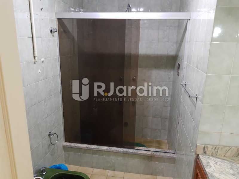 Conheça BANHEIRO SOCIAL do imóvel - Apartamento À Venda - Ipanema - Rio de Janeiro - RJ - LAAP40833 - 18 BANHEIRO SOCIAL - Apartamento À Venda - Ipanema - Rio de Janeiro - RJ - LAAP40833 - 18