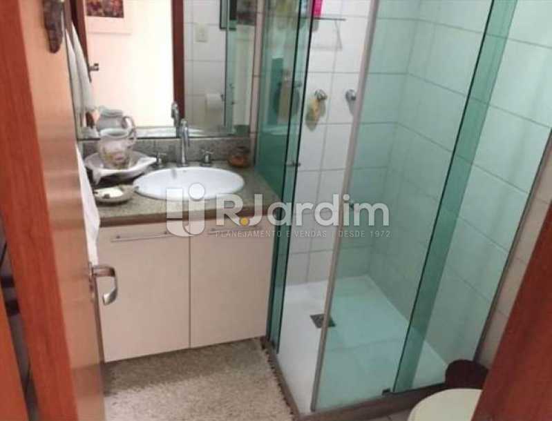 Conheça banheiro do imóvel - Apartamento À Venda - Botafogo - Rio de Janeiro - RJ - LAAP32291 - 13 banheiro - Apartamento À Venda - Botafogo - Rio de Janeiro - RJ - LAAP32291 - 13