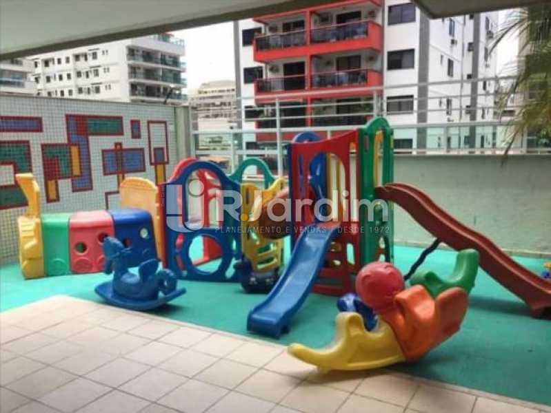 Conheça Play do imóvel - Apartamento À Venda - Botafogo - Rio de Janeiro - RJ - LAAP32291 - 20 Play - Apartamento À Venda - Botafogo - Rio de Janeiro - RJ - LAAP32291 - 20