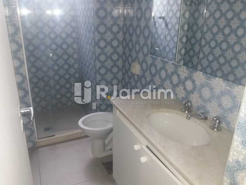 Conheça Banheiro social do imóvel - Apartamento Para Alugar Rua Engenheiro Cortes Sigaud,Leblon, Zona Sul,Rio de Janeiro - R$ 2.900 - LAAP32286 - 4 Banheiro social - Apartamento Para Alugar Rua Engenheiro Cortes Sigaud,Leblon, Zona Sul,Rio de Janeiro - R$ 2.900 - LAAP32286 - 4