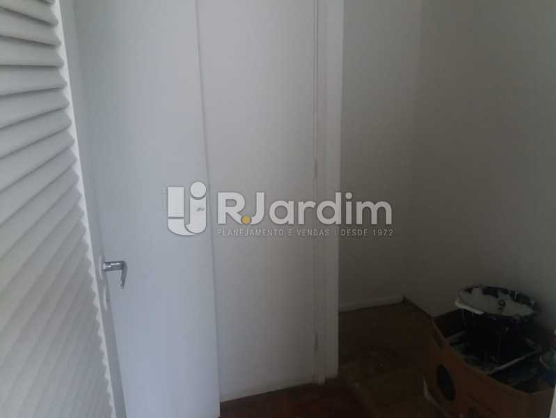Conheça Dependência do imóvel - Apartamento Para Alugar Rua Engenheiro Cortes Sigaud,Leblon, Zona Sul,Rio de Janeiro - R$ 2.900 - LAAP32286 - 16 Dependência - Apartamento Para Alugar Rua Engenheiro Cortes Sigaud,Leblon, Zona Sul,Rio de Janeiro - R$ 2.900 - LAAP32286 - 16