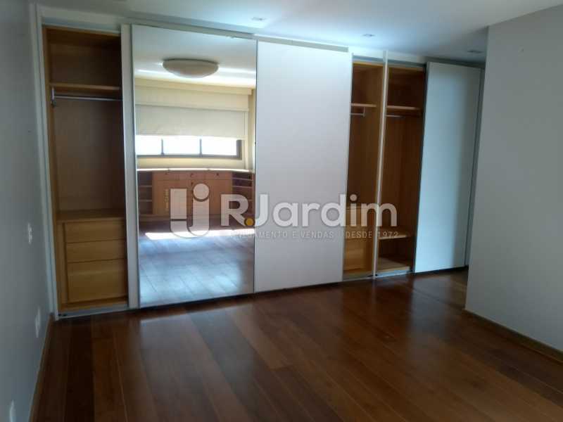 Conheça suíte master do imóvel - Apartamento Leblon 4 Quartos - LAAP40837 - 12 suíte master - Apartamento Leblon 4 Quartos - LAAP40837 - 12