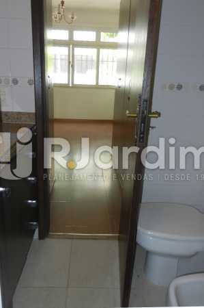 Conheça banho suite master do imóvel - Apartamento Copacabana 3 Quartos Compra Venda - LAAP32289 - 12 banho suite master - Apartamento Copacabana 3 Quartos Compra Venda - LAAP32289 - 12