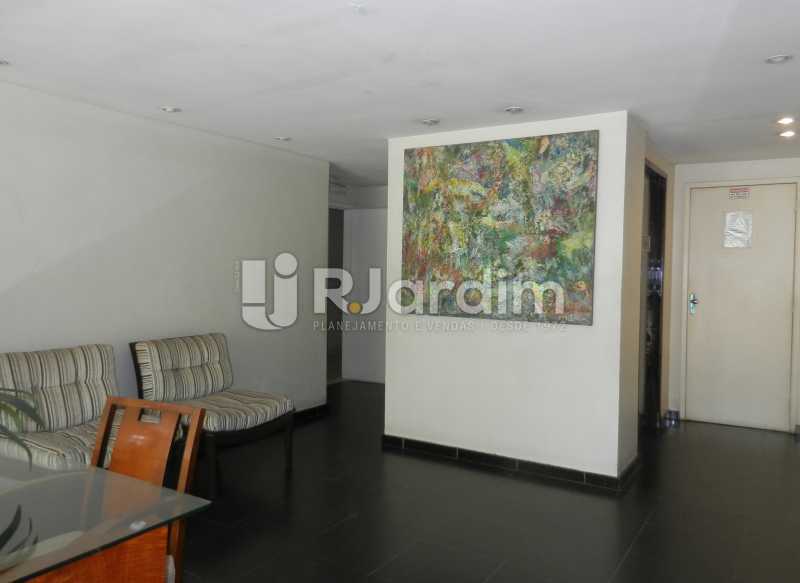 Conheça portaria do imóvel - Apartamento Copacabana 3 Quartos Compra Venda - LAAP32289 - 27 portaria - Apartamento Copacabana 3 Quartos Compra Venda - LAAP32289 - 27