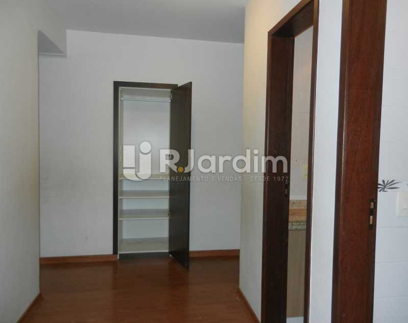 Conheça circulação do imóvel - Apartamento Copacabana 3 Quartos Compra Venda - LAAP32289 - 18 circulação - Apartamento Copacabana 3 Quartos Compra Venda - LAAP32289 - 18