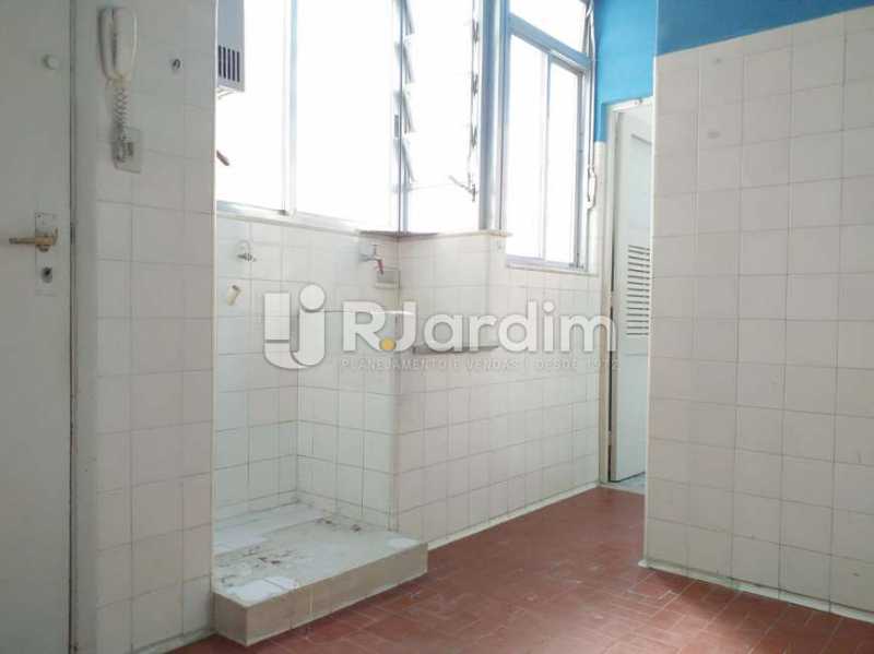 Conheça area de serviço do imóvel - Apartamento Copacabana 3 Quartos - LAAP32298 - 15 area de serviço - Apartamento Copacabana 3 Quartos - LAAP32298 - 15