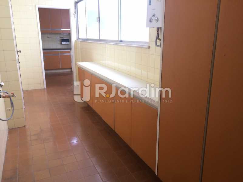 Conheça Área de serviço do imóvel - Apartamento Leblon 3 Quartos Aluguel - LAAP32301 - 27 Área de serviço - Apartamento Leblon 3 Quartos Aluguel - LAAP32301 - 27