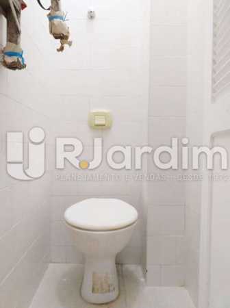 Conheça banheiro de empregada do imóvel - apartamento com 3 quartos a uma quadra da praia - LAAP32302 - 15 banheiro de empregada - apartamento com 3 quartos a uma quadra da praia - LAAP32302 - 15