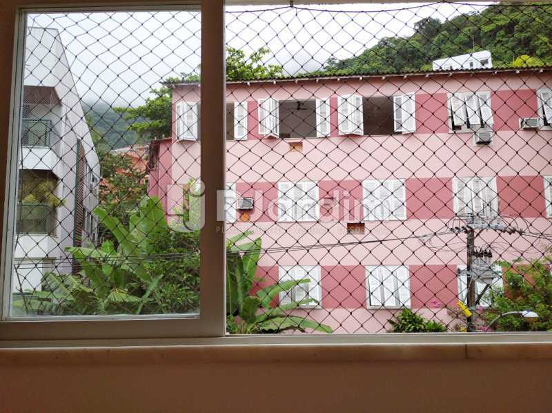 Conheça vista da sala do imóvel - apartamento com 2 quartos, frente, jardim botanico - LAAP21656 - 4 vista da sala - apartamento com 2 quartos, frente, jardim botanico - LAAP21656 - 4