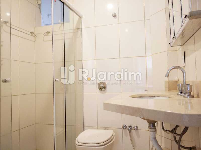 Conheça banheiro social do imóvel - apartamento com 2 quartos, frente, jardim botanico - LAAP21656 - 9 banheiro social - apartamento com 2 quartos, frente, jardim botanico - LAAP21656 - 9
