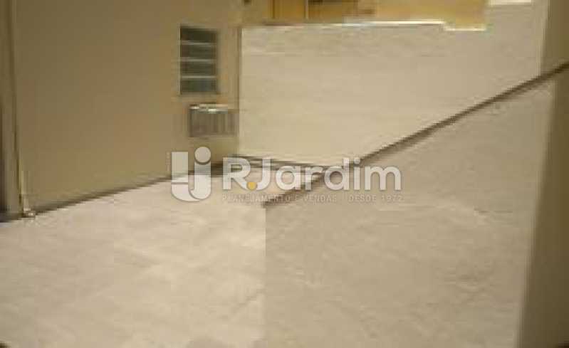 Conheça pátio interno do imóvel - Apartamento Leme 4 Quartos - LAAP40843 - 17 pátio interno - Apartamento Leme 4 Quartos - LAAP40843 - 17