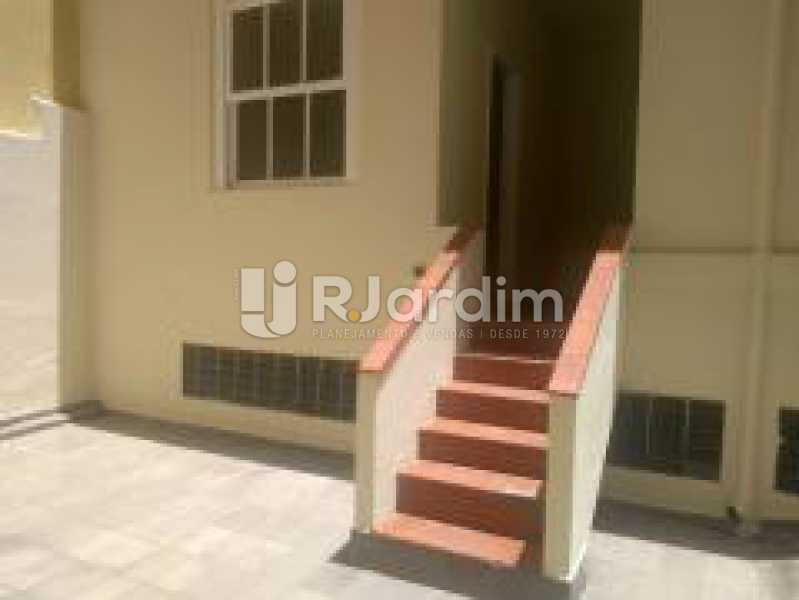 Conheça pátio /acesso aos qtos do imóvel - Apartamento Leme 4 Quartos - LAAP40843 - 15 pátio /acesso aos qtos - Apartamento Leme 4 Quartos - LAAP40843 - 15