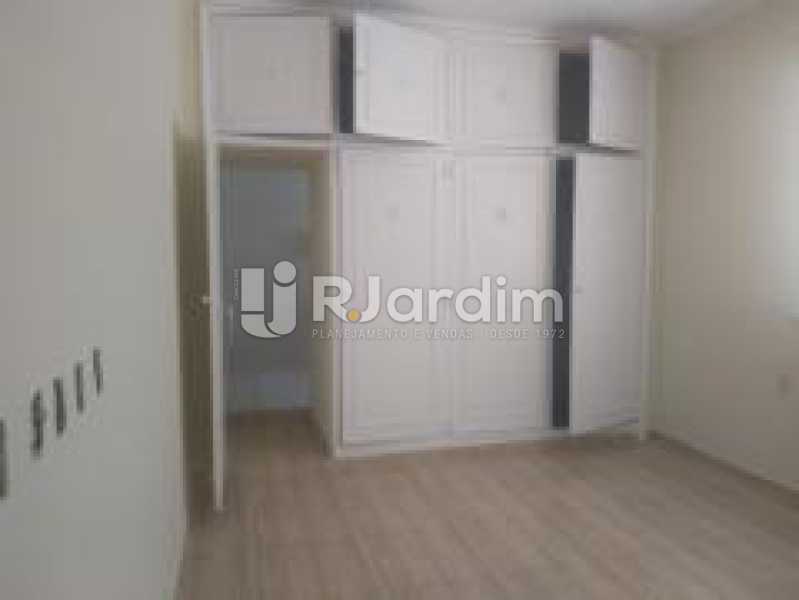 Conheça suíte/armários do imóvel - Apartamento Leme 4 Quartos - LAAP40843 - 21 suíte/armários - Apartamento Leme 4 Quartos - LAAP40843 - 21