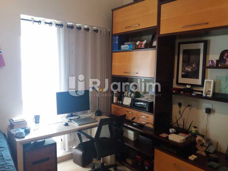 Conheça Suíte 2 do imóvel - Apartamento Leblon 4 Quartos - LAAP40842 - 14 Suíte 2 - Apartamento Leblon 4 Quartos - LAAP40842 - 14