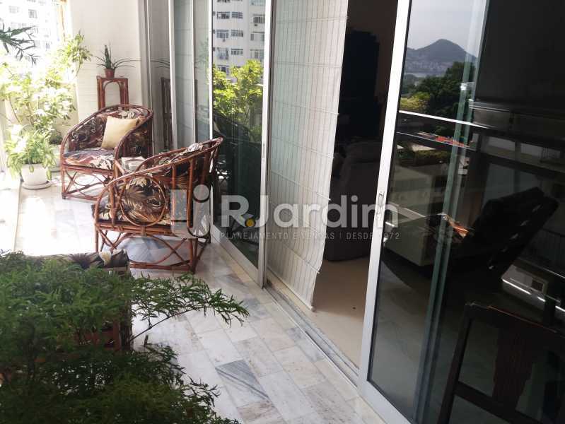 Conheça Varanda do imóvel - Apartamento Leblon 4 Quartos - LAAP40842 - 29 Varanda - Apartamento Leblon 4 Quartos - LAAP40842 - 29