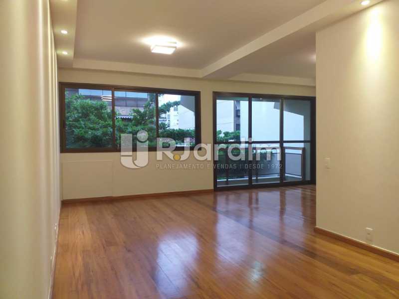 Conheça SALA do imóvel - Apartamento - Padrão / Residencial / Leblon - LAAP32308 - 4 SALA - Apartamento - Padrão / Residencial / Leblon - LAAP32308 - 4
