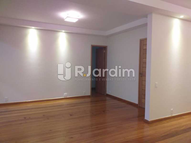 Conheça SALA do imóvel - Apartamento - Padrão / Residencial / Leblon - LAAP32308 - 5 SALA - Apartamento - Padrão / Residencial / Leblon - LAAP32308 - 5