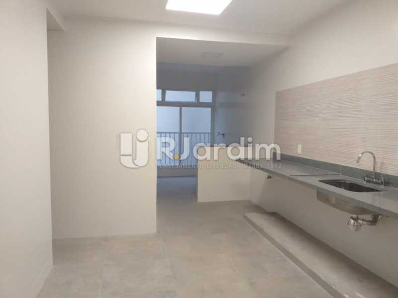 Conheça COZINHA do imóvel - Apartamento - Padrão / Residencial / Leblon - LAAP32308 - 20 COZINHA - Apartamento - Padrão / Residencial / Leblon - LAAP32308 - 20