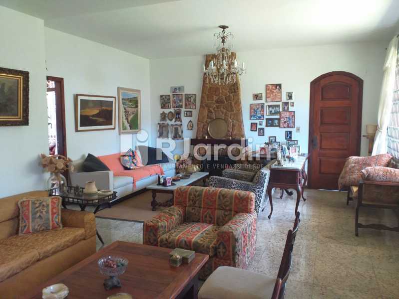 Conheça SALA DE ESTAR DETALHE 1 do imóvel - Casa em Condomínio Quitandinha Petrópolis - LACN50013 - 6 SALA DE ESTAR DETALHE 1 - Casa em Condomínio Quitandinha Petrópolis - LACN50013 - 6