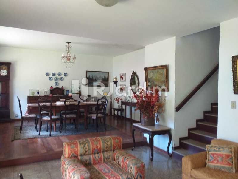 Conheça SALA DE JANTAR do imóvel - Casa em Condomínio Quitandinha Petrópolis - LACN50013 - 8 SALA DE JANTAR - Casa em Condomínio Quitandinha Petrópolis - LACN50013 - 8