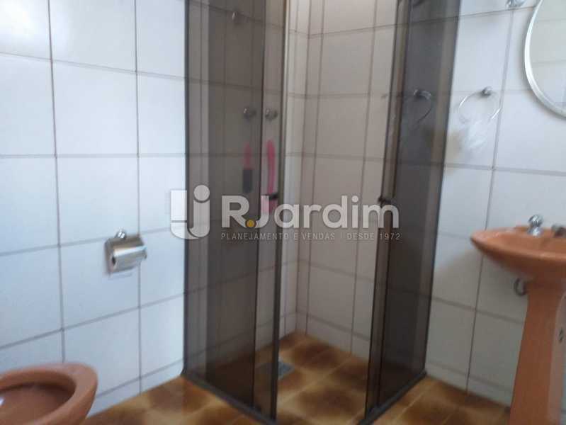 Conheça BANHEIRO DA SUITE 4 do imóvel - Casa em Condomínio Quitandinha Petrópolis - LACN50013 - 19 BANHEIRO DA SUITE 4 - Casa em Condomínio Quitandinha Petrópolis - LACN50013 - 19