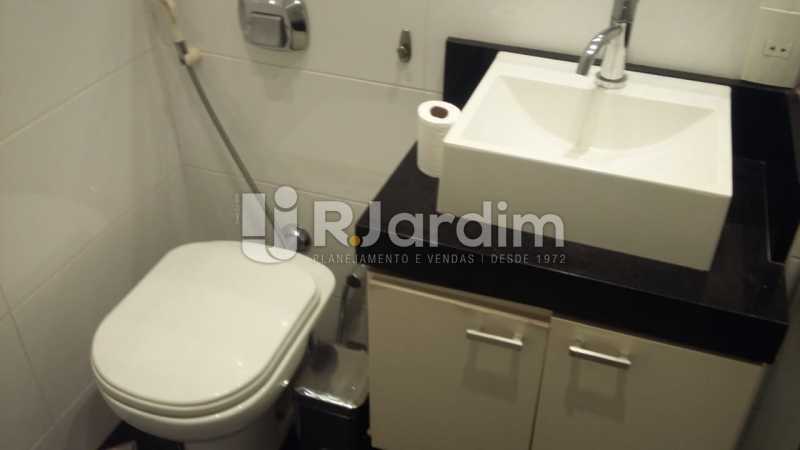 Conheça Banheiro social do imóvel - Apartamento Jardim Botânico 3 Quartos - LAAP32314 - 20 Banheiro social - Apartamento Jardim Botânico 3 Quartos - LAAP32314 - 20