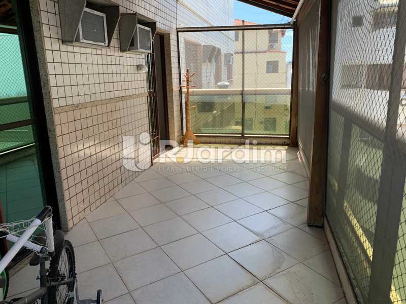 Conheça WhatsApp Image 2020-02-01 at 2 do imóvel - Cobertura Recreio dos Bandeirantes,Zona Oeste - Barra e Adjacentes,Rio de Janeiro,RJ À Venda,3 Quartos,350m² - LACO30300 - 22 WhatsApp Image 2020-02-01 at 2 - Cobertura Recreio dos Bandeirantes,Zona Oeste - Barra e Adjacentes,Rio de Janeiro,RJ À Venda,3 Quartos,350m² - LACO30300 - 22