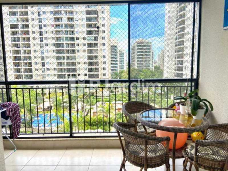 Conheça varanda do imóvel - Apartamento À Venda Avenida Vice Presidente Jose Alencar,Barra da Tijuca, Zona Oeste - Barra e Adjacentes,Rio de Janeiro - R$ 520.000 - LAAP21663 - 3 varanda - Apartamento À Venda Avenida Vice Presidente Jose Alencar,Barra da Tijuca, Zona Oeste - Barra e Adjacentes,Rio de Janeiro - R$ 520.000 - LAAP21663 - 3