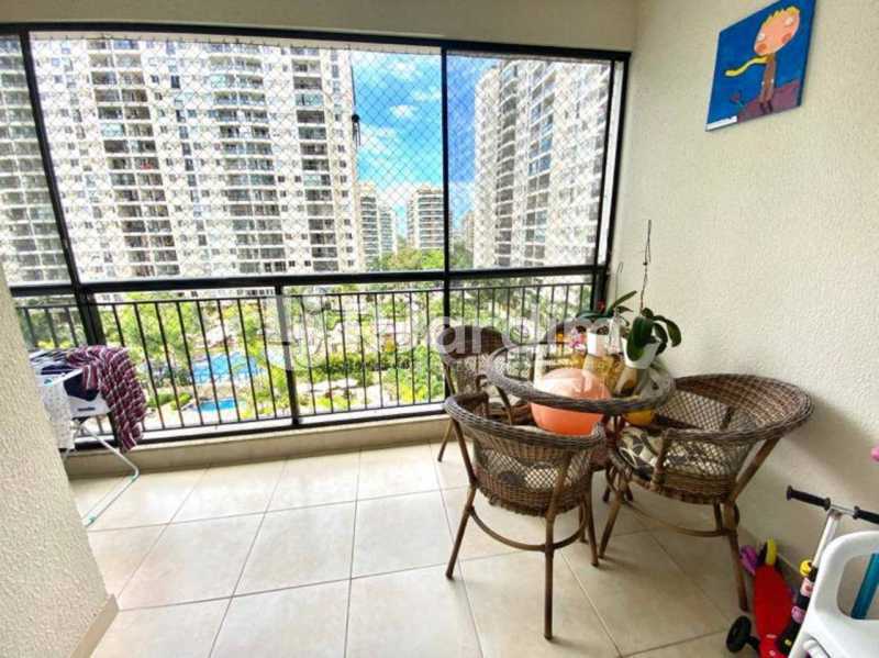 Conheça varanda do imóvel - Apartamento À Venda Avenida Vice Presidente Jose Alencar,Barra da Tijuca, Zona Oeste - Barra e Adjacentes,Rio de Janeiro - R$ 520.000 - LAAP21663 - 4 varanda - Apartamento À Venda Avenida Vice Presidente Jose Alencar,Barra da Tijuca, Zona Oeste - Barra e Adjacentes,Rio de Janeiro - R$ 520.000 - LAAP21663 - 4