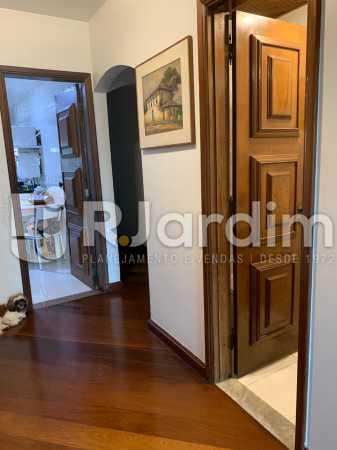 Conheça Sala / entrada cozinha do imóvel - Apartamento Ipanema 3 Quartos - LAAP32322 - 8 Sala / entrada cozinha - Apartamento Ipanema 3 Quartos - LAAP32322 - 8