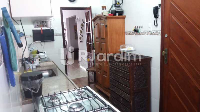 Conheça Cozinha do imóvel - Apartamento Copacabana 2 Quartos - LAAP21668 - 19 Cozinha - Apartamento Copacabana 2 Quartos - LAAP21668 - 19