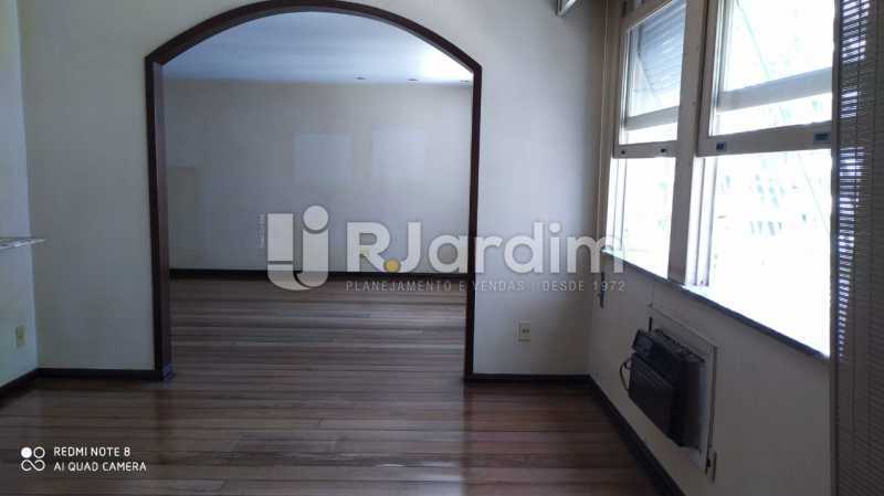 Conheça Sala do imóvel - Apartamento Copacabana 3 Quartos - LAAP32323 - 4 Sala - Apartamento Copacabana 3 Quartos - LAAP32323 - 4