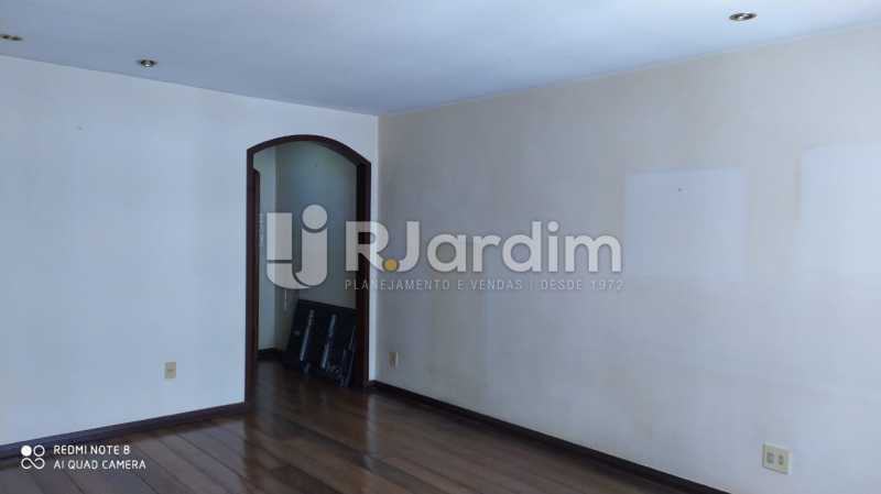 Conheça Sala do imóvel - Apartamento Copacabana 3 Quartos - LAAP32323 - 14 Sala - Apartamento Copacabana 3 Quartos - LAAP32323 - 14