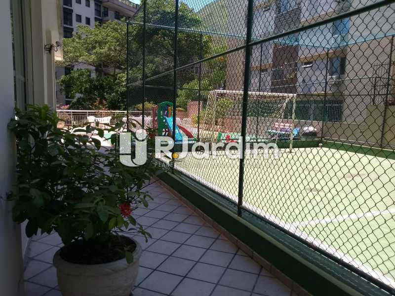 Conheça quadras poliesportivas do imóvel - Apartamento Lagoa, Zona Sul,Rio de Janeiro, RJ À Venda, 3 Quartos, 186m² - LAAP32325 - 23 quadras poliesportivas - Apartamento Lagoa, Zona Sul,Rio de Janeiro, RJ À Venda, 3 Quartos, 186m² - LAAP32325 - 23