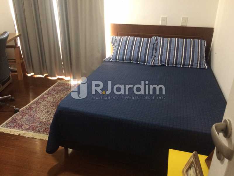 Conheça Quarto 1 do imóvel - Cobertura Copacabana 3 Quartos Compra Venda - LACO30305 - 15 Quarto 1 - Cobertura Copacabana 3 Quartos Compra Venda - LACO30305 - 15