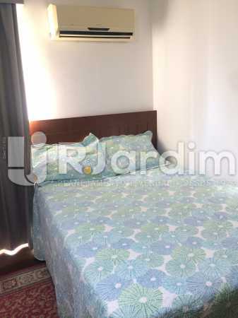Conheça Quarto 2 do imóvel - Cobertura Copacabana 3 Quartos Compra Venda - LACO30305 - 18 Quarto 2 - Cobertura Copacabana 3 Quartos Compra Venda - LACO30305 - 18