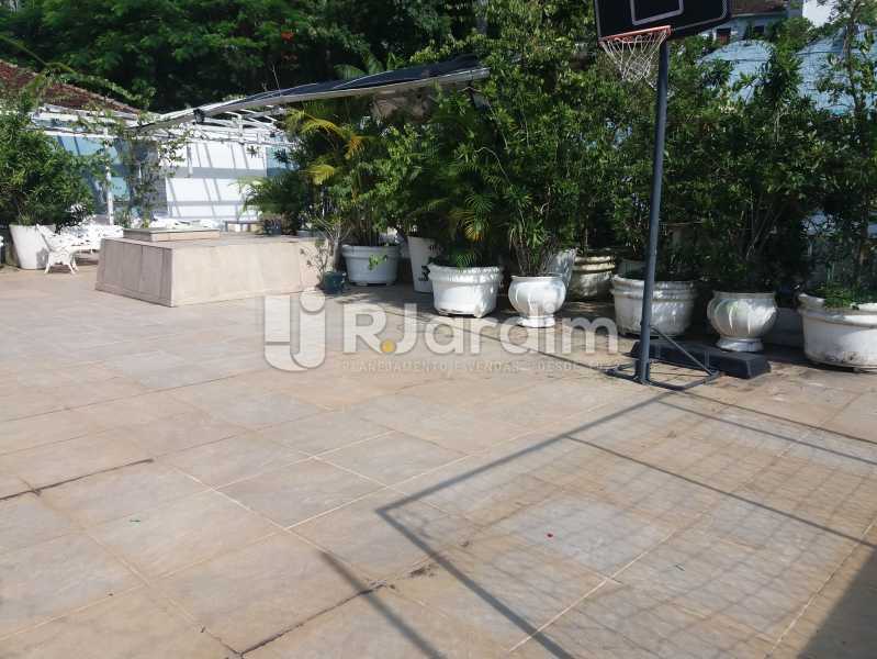 Conheça Terraço do imóvel - Casa Gávea, Zona Sul,Rio de Janeiro, RJ À Venda, 7 Quartos, 900m² - LACA70001 - 24 Terraço - Casa Gávea, Zona Sul,Rio de Janeiro, RJ À Venda, 7 Quartos, 900m² - LACA70001 - 24