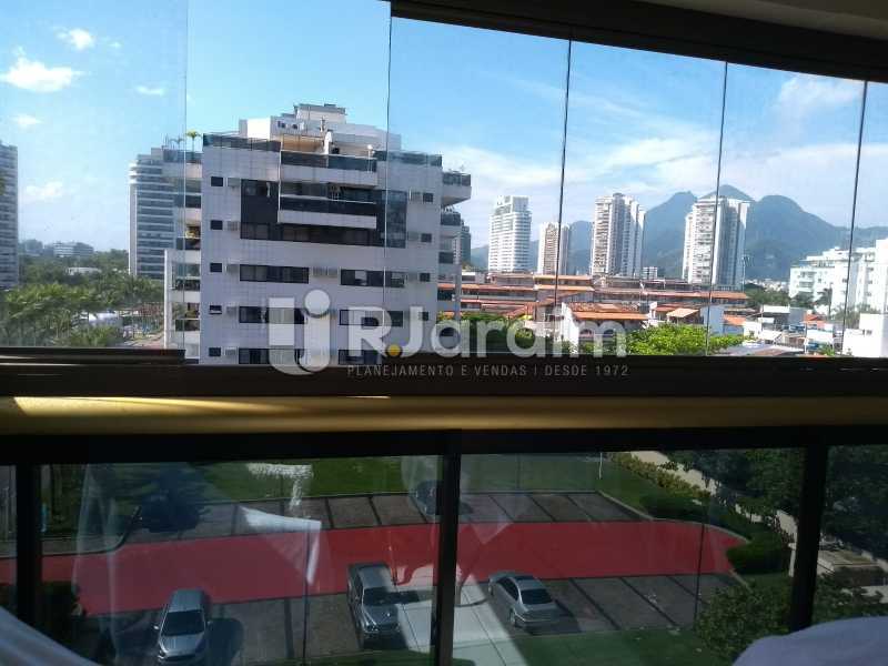 Conheça varanda / suíte do imóvel - Apartamento Barra da Tijuca 4 Quartos - LAAP40849 - 7 varanda / suíte - Apartamento Barra da Tijuca 4 Quartos - LAAP40849 - 7