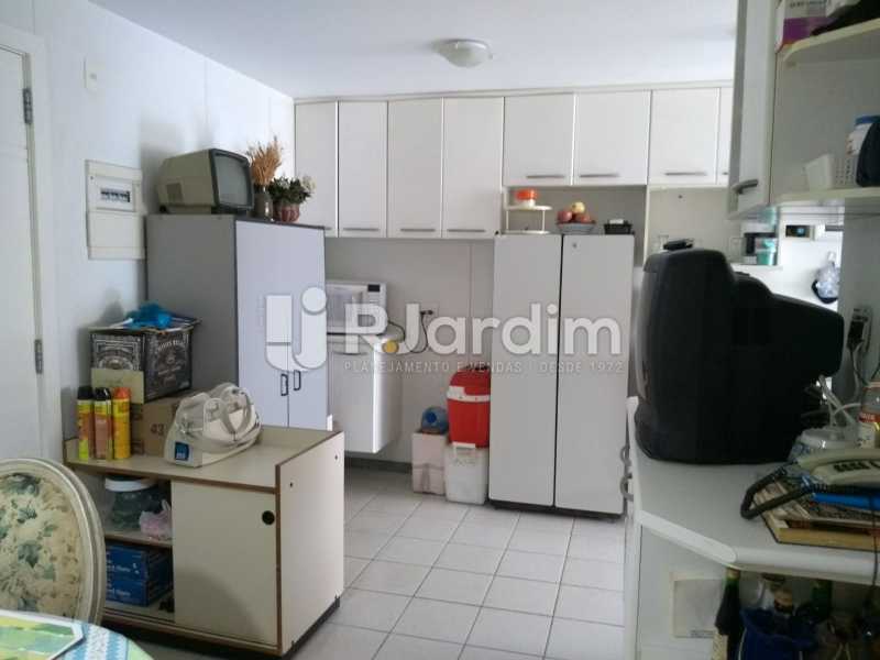 Conheça copa/cozinha do imóvel - Apartamento Barra da Tijuca 4 Quartos - LAAP40849 - 21 copa/cozinha - Apartamento Barra da Tijuca 4 Quartos - LAAP40849 - 21